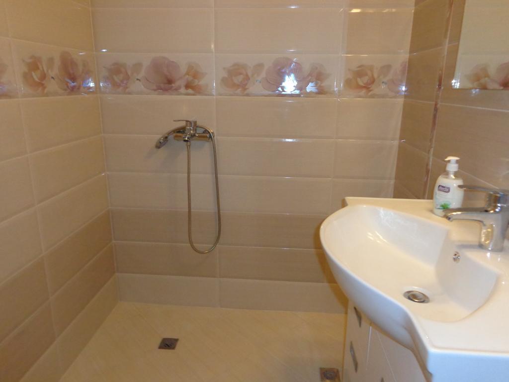 Luxury Apartment Lazur 2 Burgasz Szoba fotó