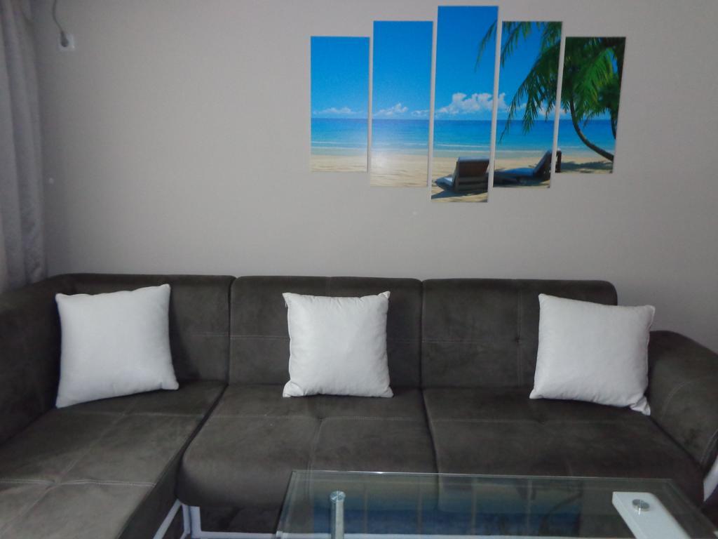 Luxury Apartment Lazur 2 Burgasz Szoba fotó