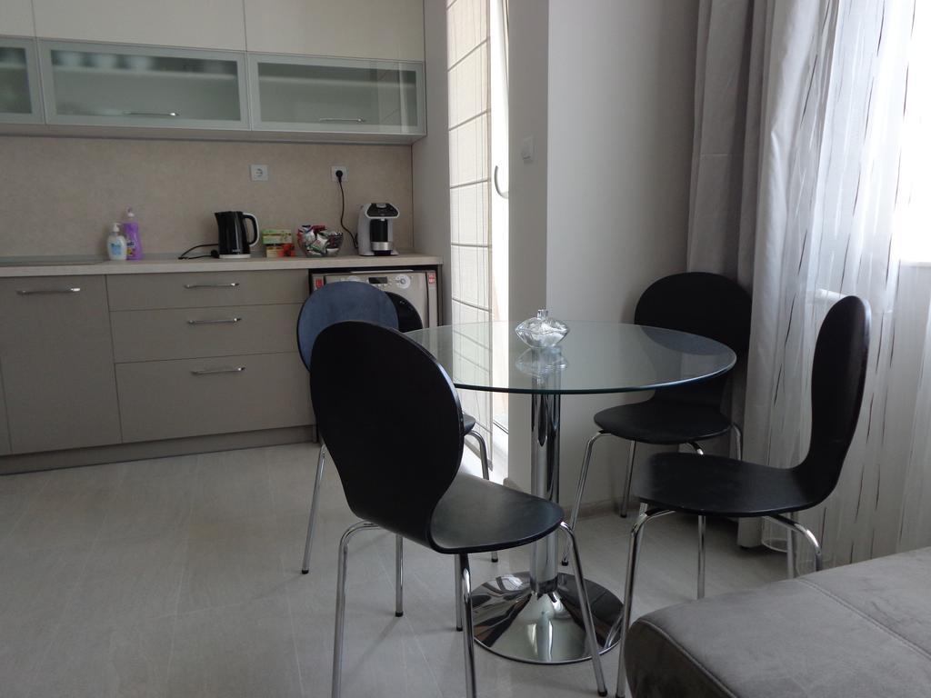 Luxury Apartment Lazur 2 Burgasz Kültér fotó